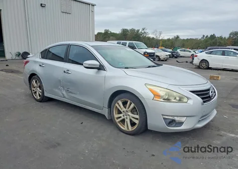 2013 Nissan Altima 3.5S from USA, damaged, VIN 1N4BL3AP7DC147536